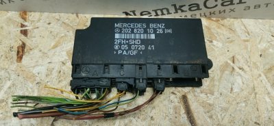 Блок управления стеклоподъемниками Mercedes C180 1996 W202