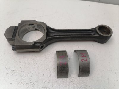 Шатун Volkswagen Transporter T4