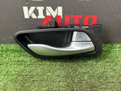 Ручка двери внутренняя Kia Rio 4 2018