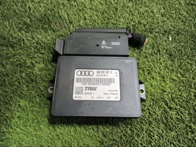 Блок управления парковочным тормозом AUDI A5 2011 8T5