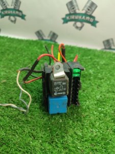 Блок предохранителей Toyota Carina 1989 st170