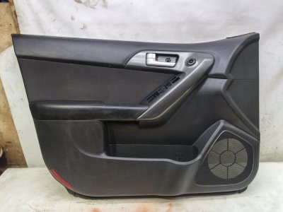 Обшивка двери Kia Cerato 2010 TD