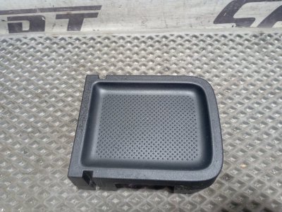 Подстаканник Skoda Karoq 2024