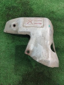 Кожух выпускного коллектора Toyota Carina 1989 st170