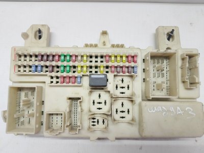 Блок предохранителей салона Mazda 3MPS 2007 BK