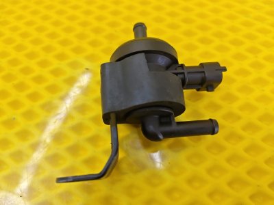 Клапан вентиляции топливного бака Hyundai Solaris RB