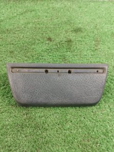 Заглушка в руль лада 21102 2002