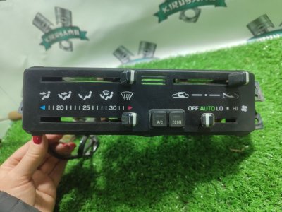 Блок управления климат-контролем Toyota Carina 1989 st170