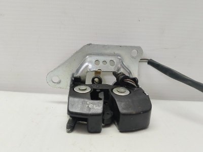 Замок крышки багажника Fiat Albea 2007
