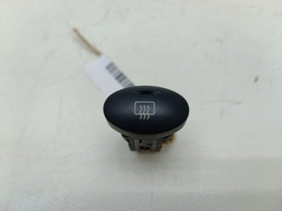 Кнопка обогрева стекла Ваз Калина 1118