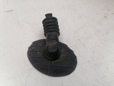 Крышка клеммы BMW X3 E83