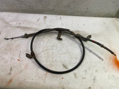 Трос ручника Hyundai Solaris 2014 RB