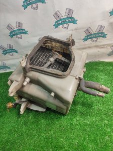 Корпус печки Toyota Carina 1989 st170