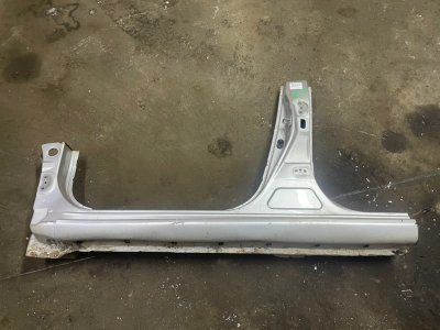 Порог Toyota Corolla 2008 E150