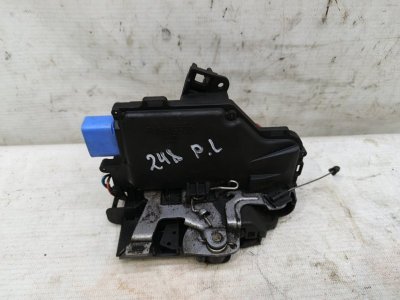 Замок двери Volkswagen Jetta 2008