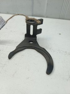 Вилка кпп Chery Amulet A15