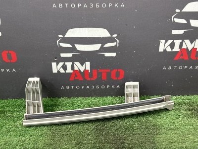 Направляющая стекла двери Kia Rio 4 2018