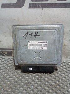 Блок управления двигателем Skoda YETI 2013