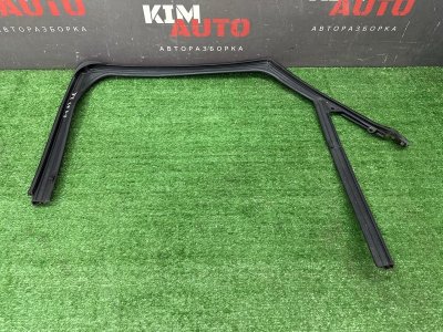 Уплотнитель стекла направляющий Citroen C 4