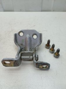 Петля двери Hyundai Sonata EF