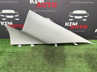 Накладка стойки верхняя Kia Rio 4 2018