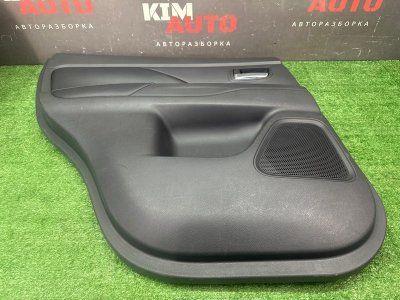 Обшивка двери Mitsubishi Outlander