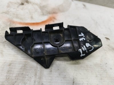 Кронштейн бампера Toyota Corolla 2008 E150