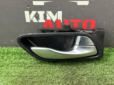 Ручка двери внутренняя Kia Rio 4 2018