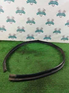 Уплотнитель жабо лада калина 2007 11193