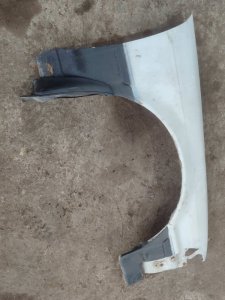 Крыло Toyota Carina 1989 st170