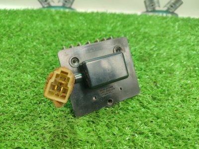 Реостат печки Toyota Carina 1989 st170