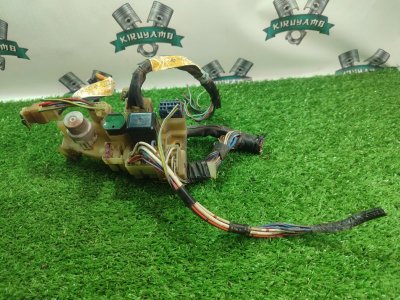 Блок предохранителей Toyota Carina 1989 st170