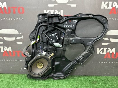 Панель двери Mazda 3 BK