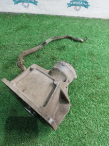 Кронштейн привода BMW X3 2007 E83