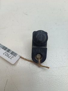 Концевик двери SsangYong Rodius AJ