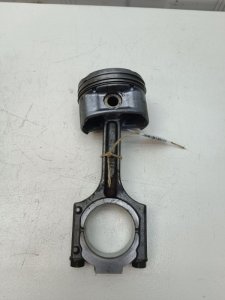 Шатун с поршнем Chery QQ6 2008-2011 S21