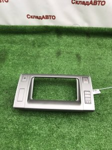 Рамка магнитолы Toyota Estima 2008 ACR50W