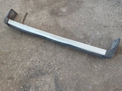 Бампер лада 2105 21053