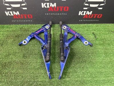 Петли крышки багажника Mazda 3