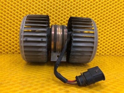 Мотор печки Volkswagen Phaeton 2005 3D2