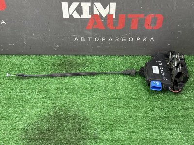 Замок двери Skoda Octavia A5