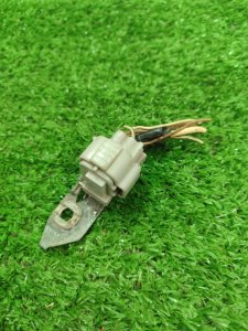 Клемма аккумулятора Toyota Verso 2009 ZGR21L-GRXEPW