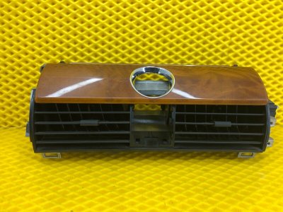 Воздуховод центральный (дефлектор) Volkswagen Phaeton 2005 3D2