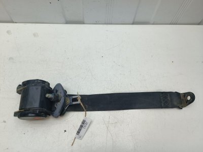 Ремень безопасности Ford Fiesta MK3