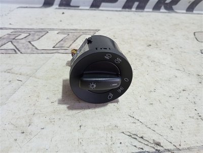 Переключатель света фар Volkswagen Passat 2008 B6