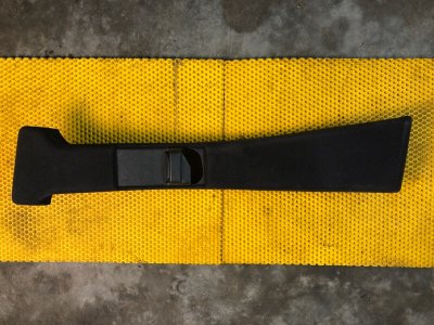 Обшивка центральной стойки левая Mercedes-Benz E-Class 15.04.1998 W210