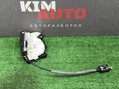 Замок двери Skoda Fabia 2