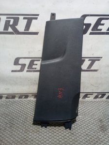 Обшивка стойки центральной Skoda Karoq 2024