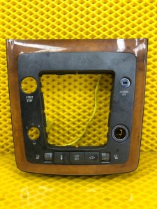 Накладка кулисы АКПП Volkswagen Phaeton 2005 3D2