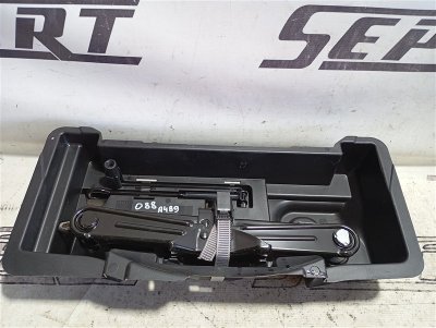 Домкрат Audi A4 2016 B9